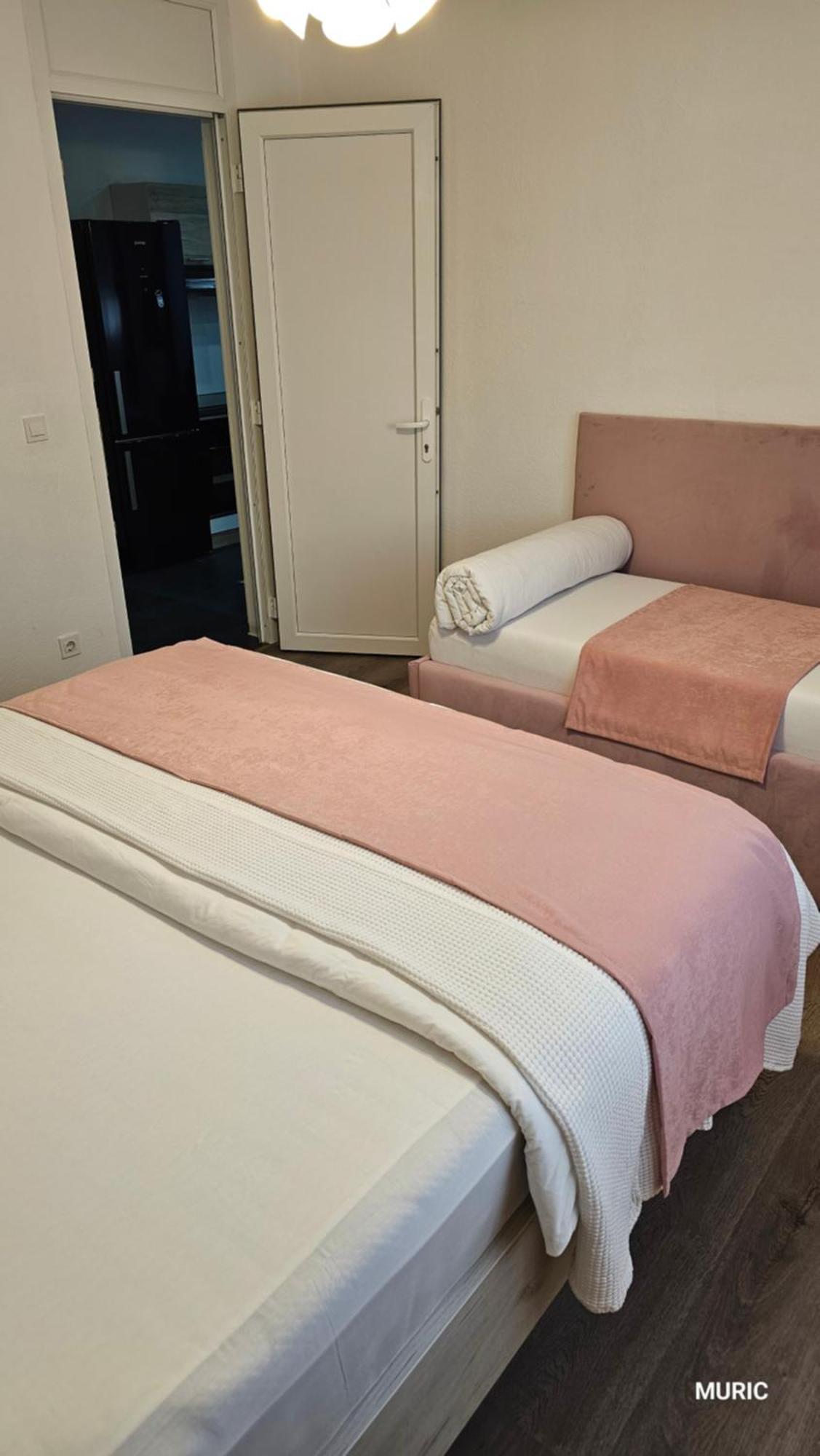 Apartmani Muric Ljubljana Ngoại thất bức ảnh
