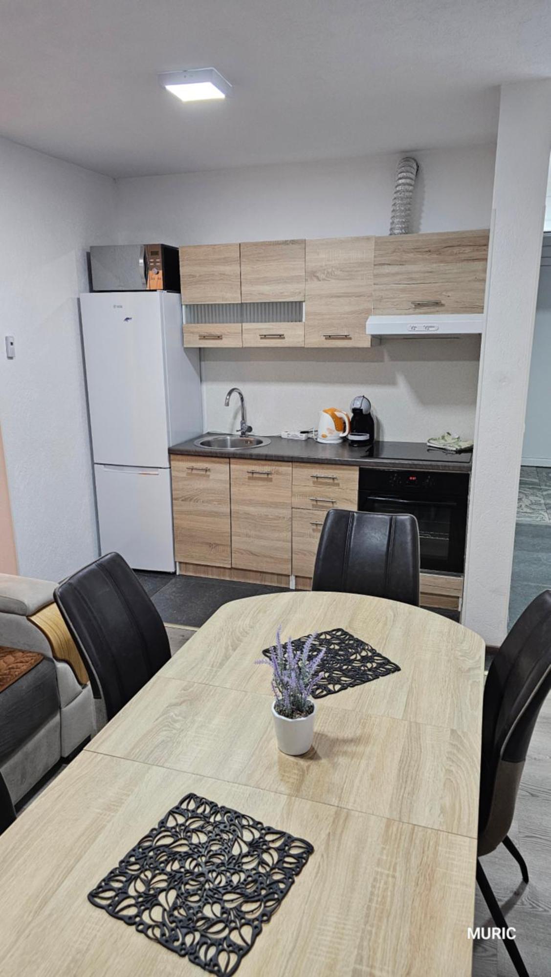 Apartmani Muric Ljubljana Ngoại thất bức ảnh